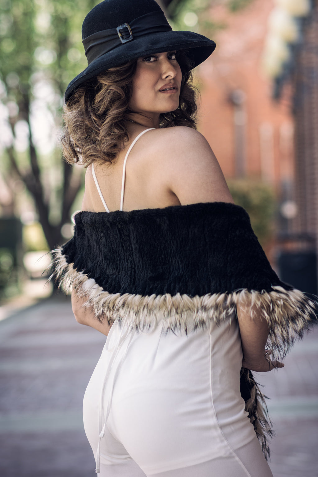 Fur Scarf Feather Detail