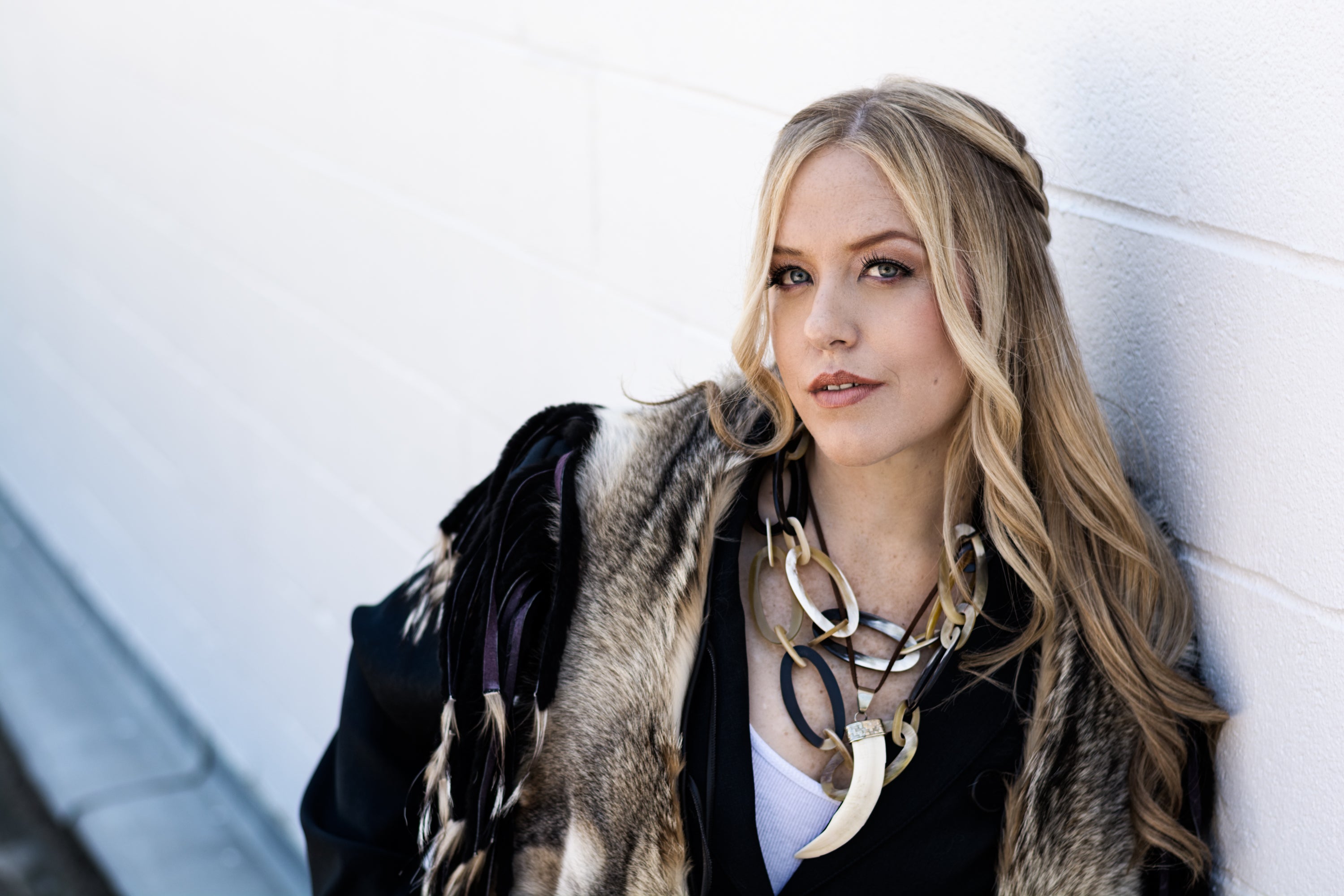 Fur Scarf Feather Detail