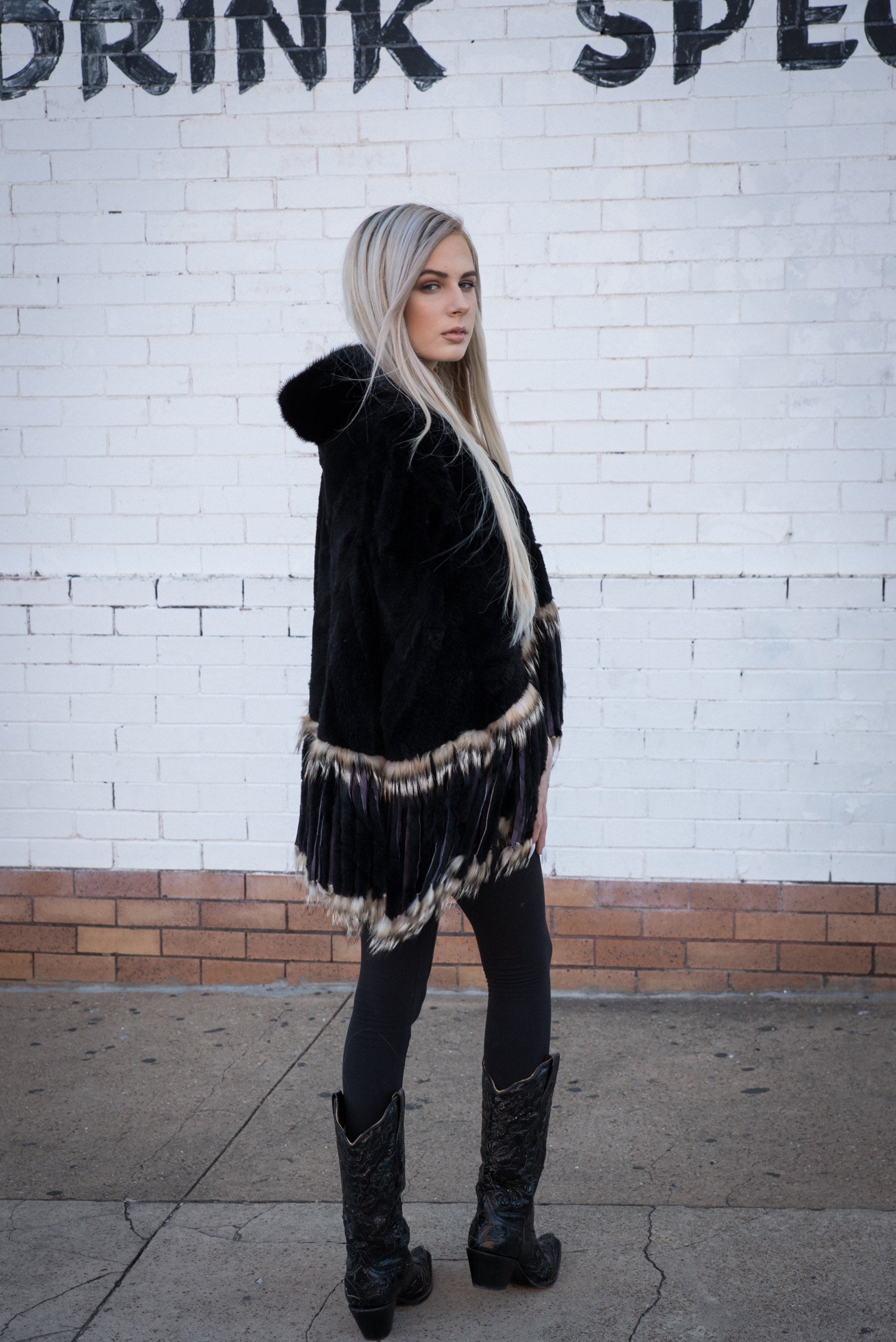 Fur Mid Lenght Poncho